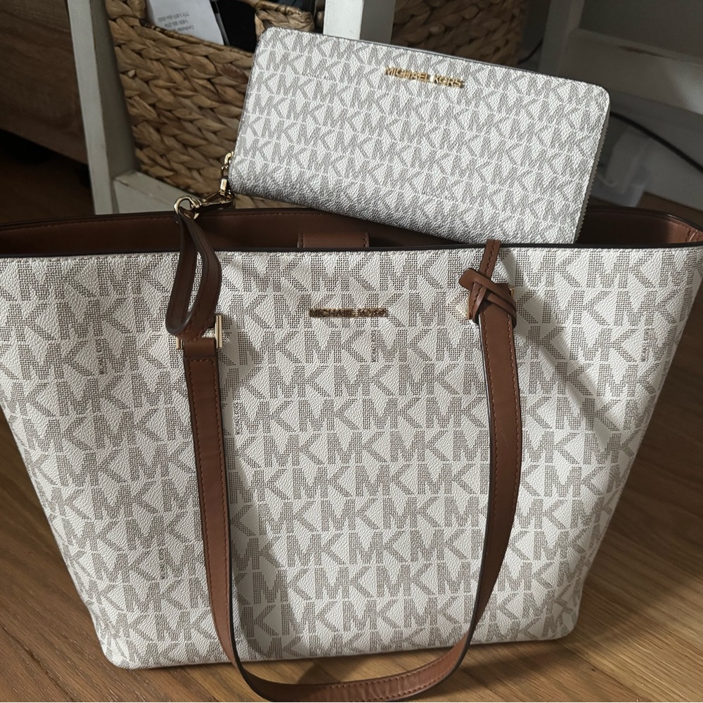 Michael Kors White Logo Tote with Brown Trim and Matching Wallet Set